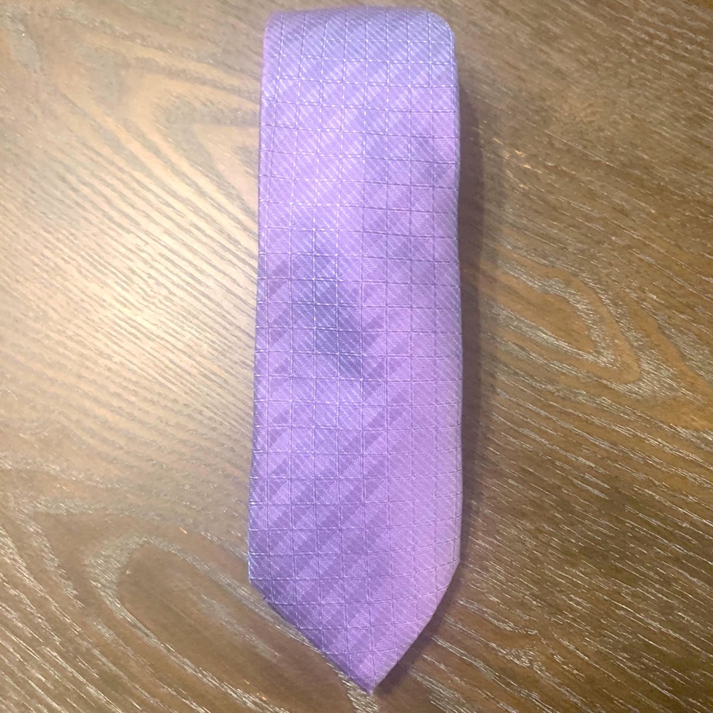 New DKNY Purple tie